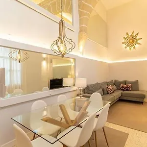 https://la-casa-de-los-arcos-centro-jerez-garage-opcional.es-andalucia.com