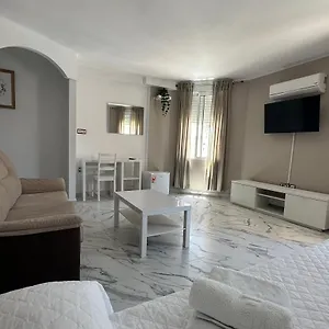 https://alojamientos-avenida-2.es-andalucia.com