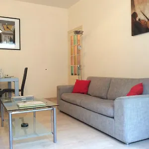https://place-mozart-holiday-apartment.fr-provencehotel.com
